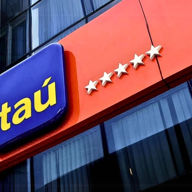 itaú capa