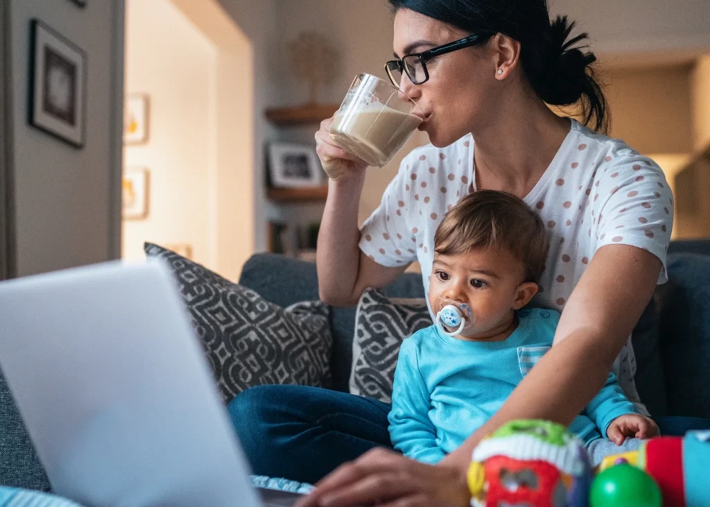 Mãe MEI: 5 Ideias Para Você Começar a Empreender e Conquistar Sua Renda - Blog Maquininha de Cartão 